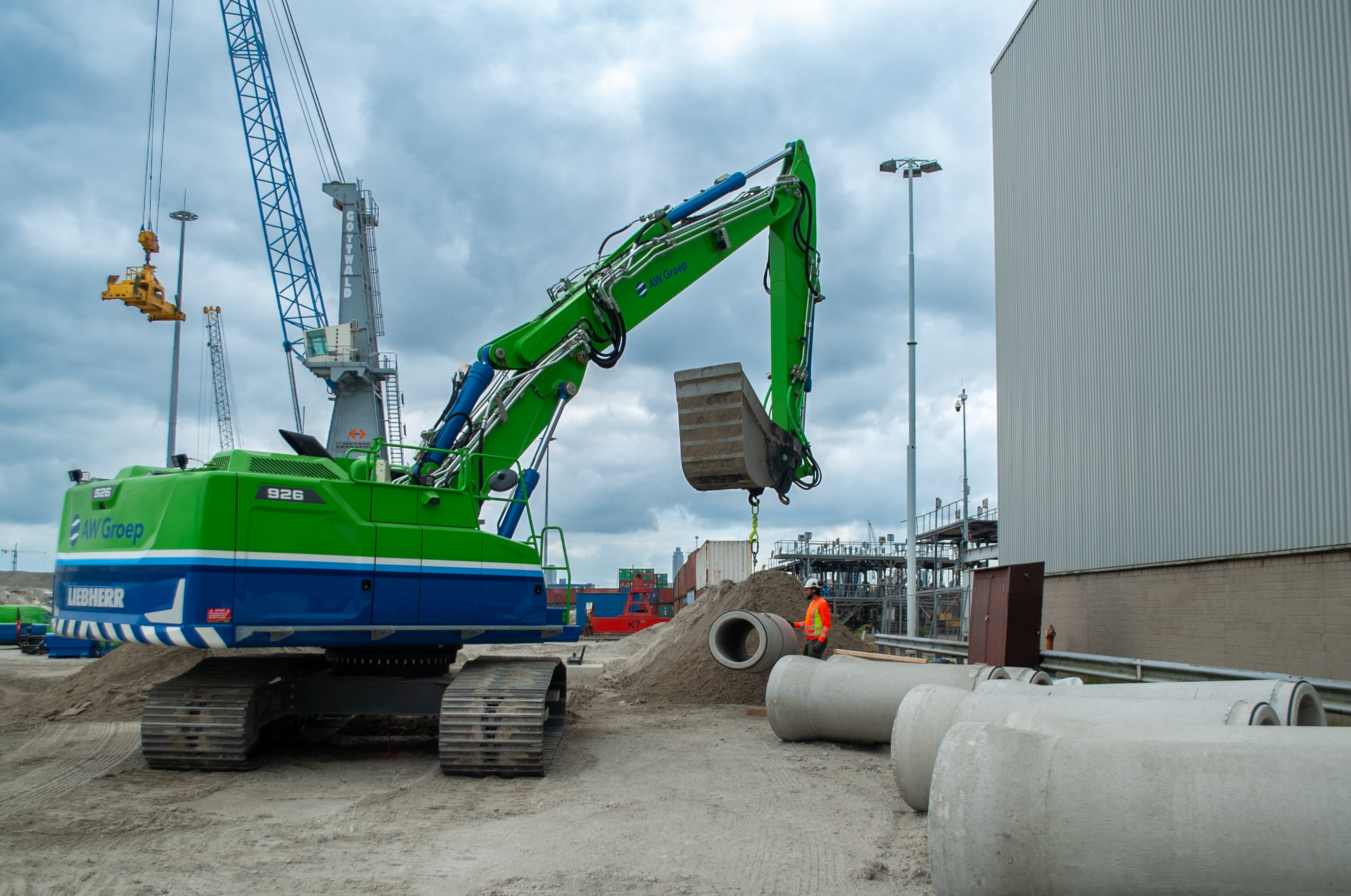 Warehouse haventerrein Rotterdam